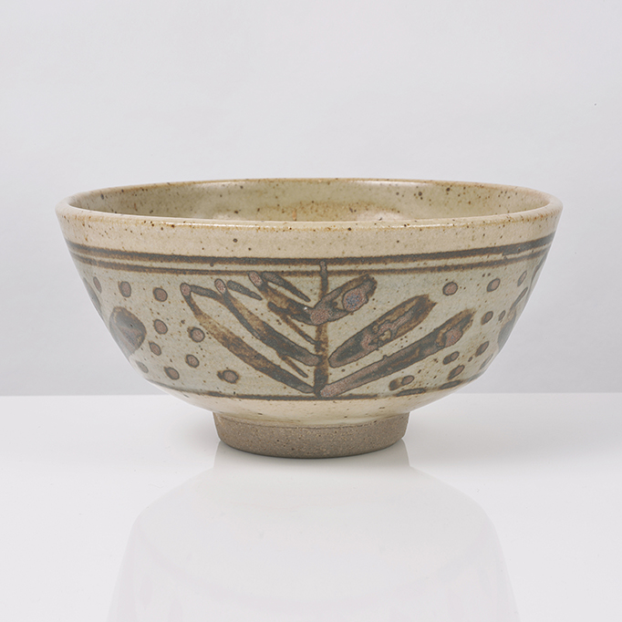 A cream stoneware bowl made by Bernard Leach in circa 1960 sold at auction by Maak Contemporary Ceramics