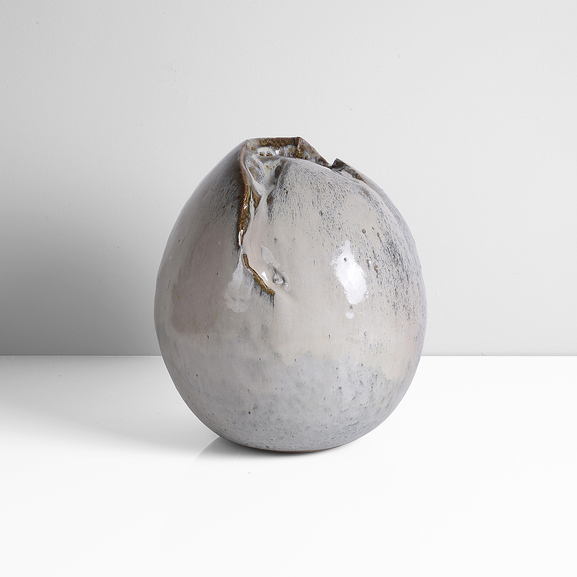 Ceramic artwork from Maak collection