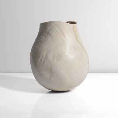 Ceramic artwork from Maak collection