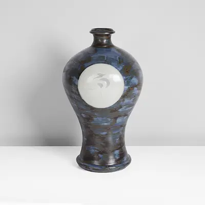 Ceramic artwork from Maak collection
