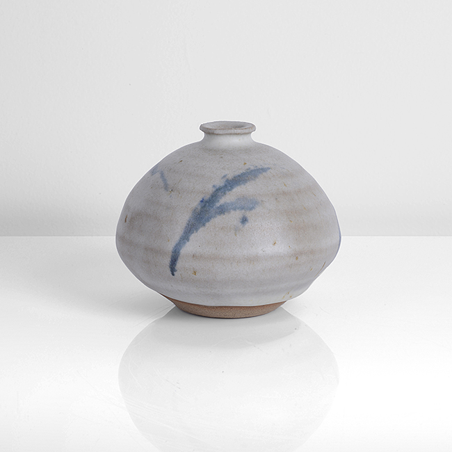 A pale grey and blue stoneware pot made by Katharine Pleydell-Bouverie sold at auction by Maak Contemporary Ceramics