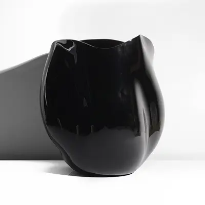 Ceramic artwork from Maak collection