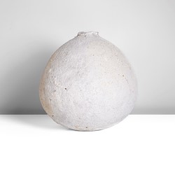 A white stoneware enclosed vessel made by Akiko Hirai