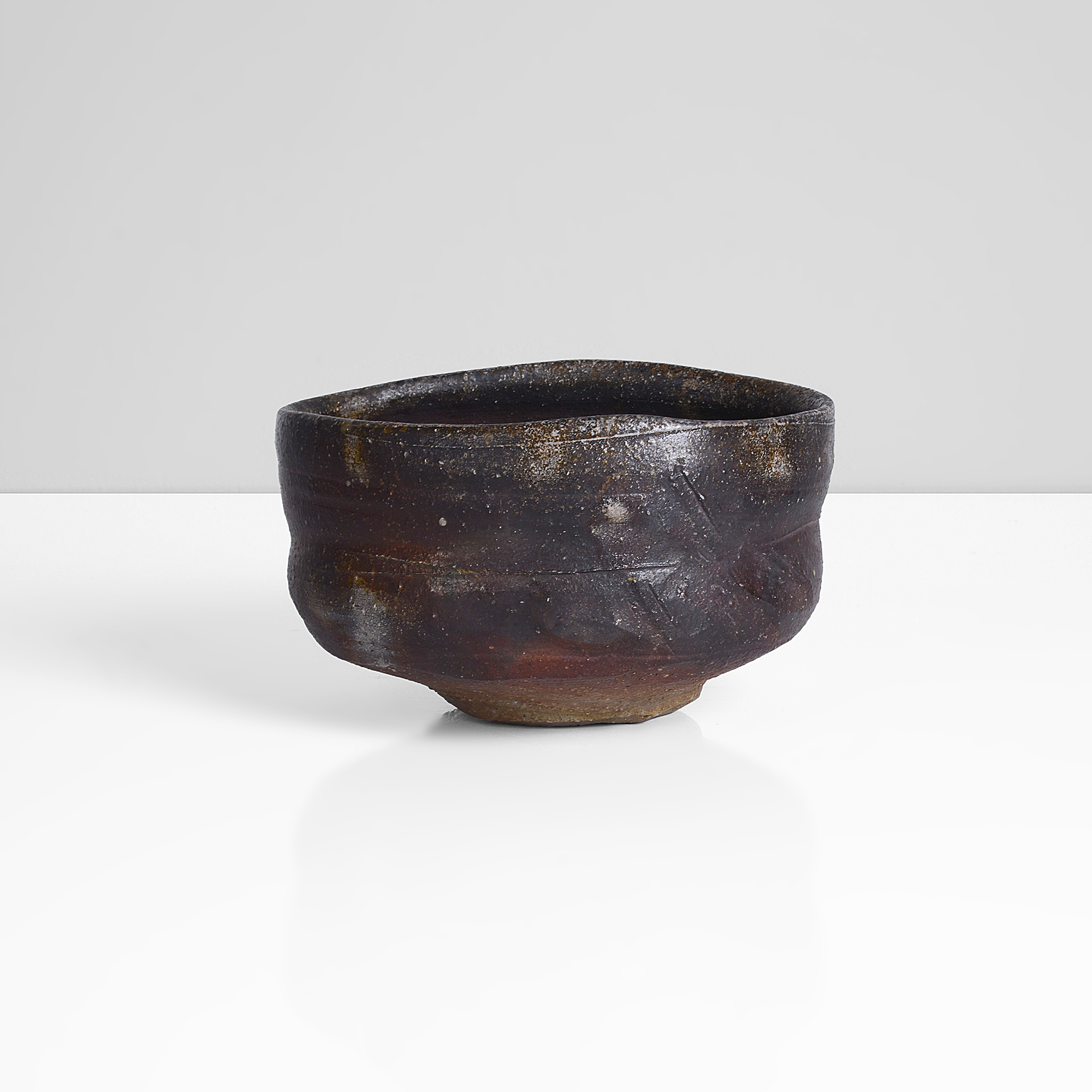 A stoneware chawan made by Nishihata Tadashi sold at auction by Maak