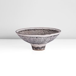 A stoneware bowl made by Lucie Rie 
