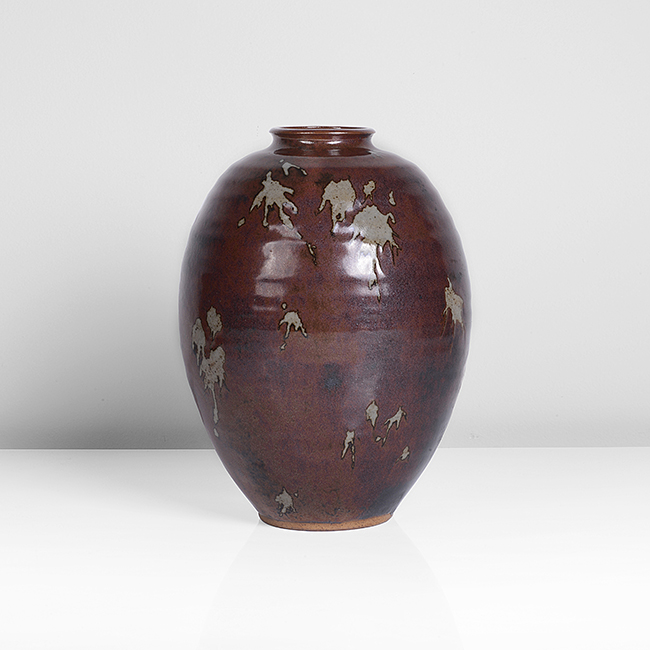 Ceramic artwork from Maak collection