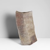 A stoneware sculptural form made by Japanese artist Kohyama Yasuhisa in 2007 sold at auction by Maak