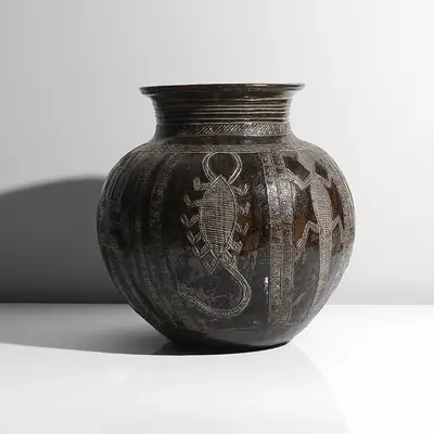 Ceramic artwork from Maak collection