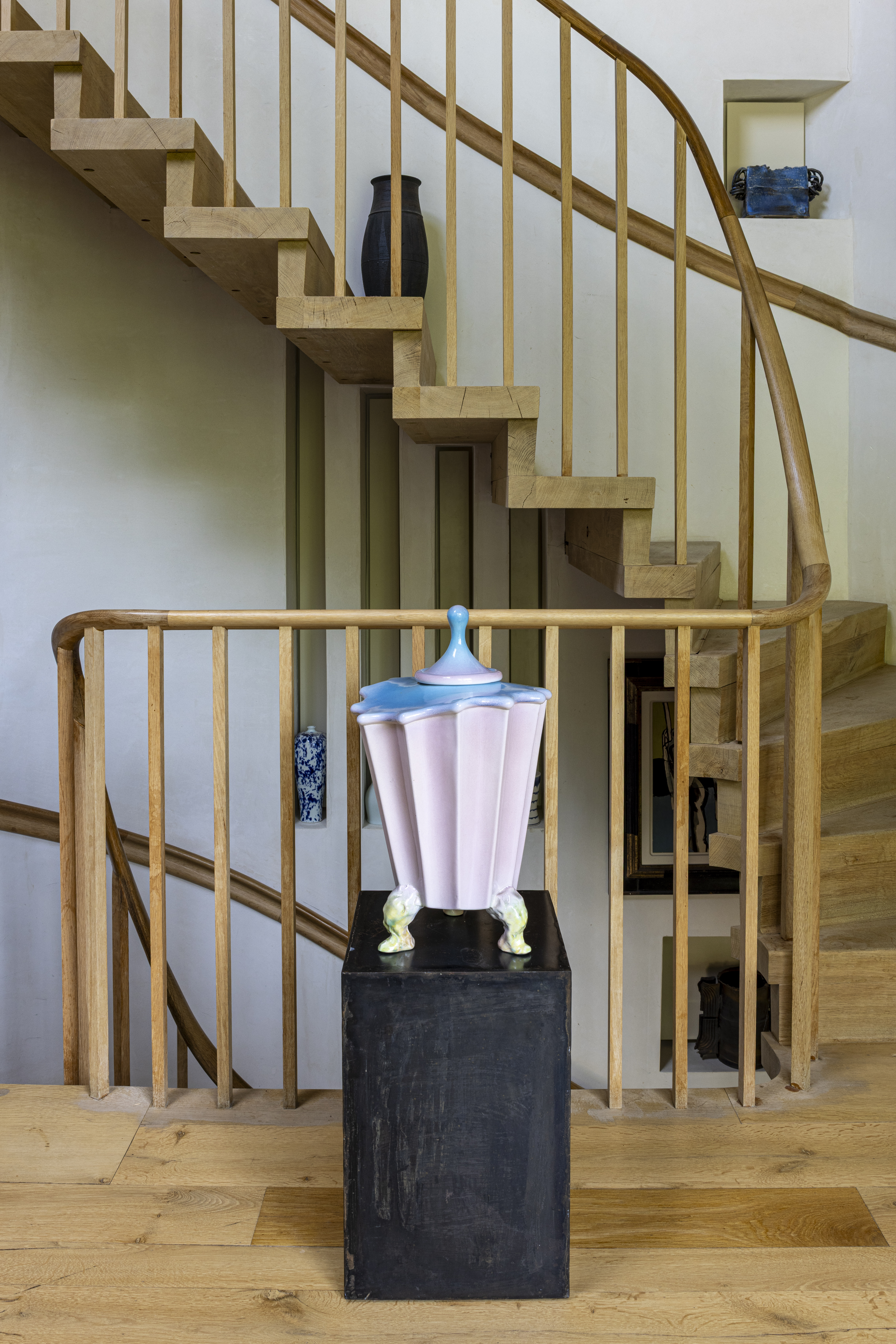 Living with Ceramics | The Collection of Keith Seeley