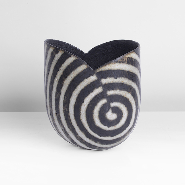 Discover artists at Maak gallery