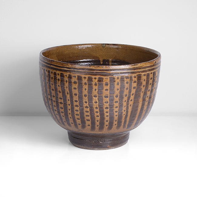 A stoneware slipware 'rose bowl' made by Michael Cardew in circa 1975 sold at auction by Maak Contemporary Ceramics